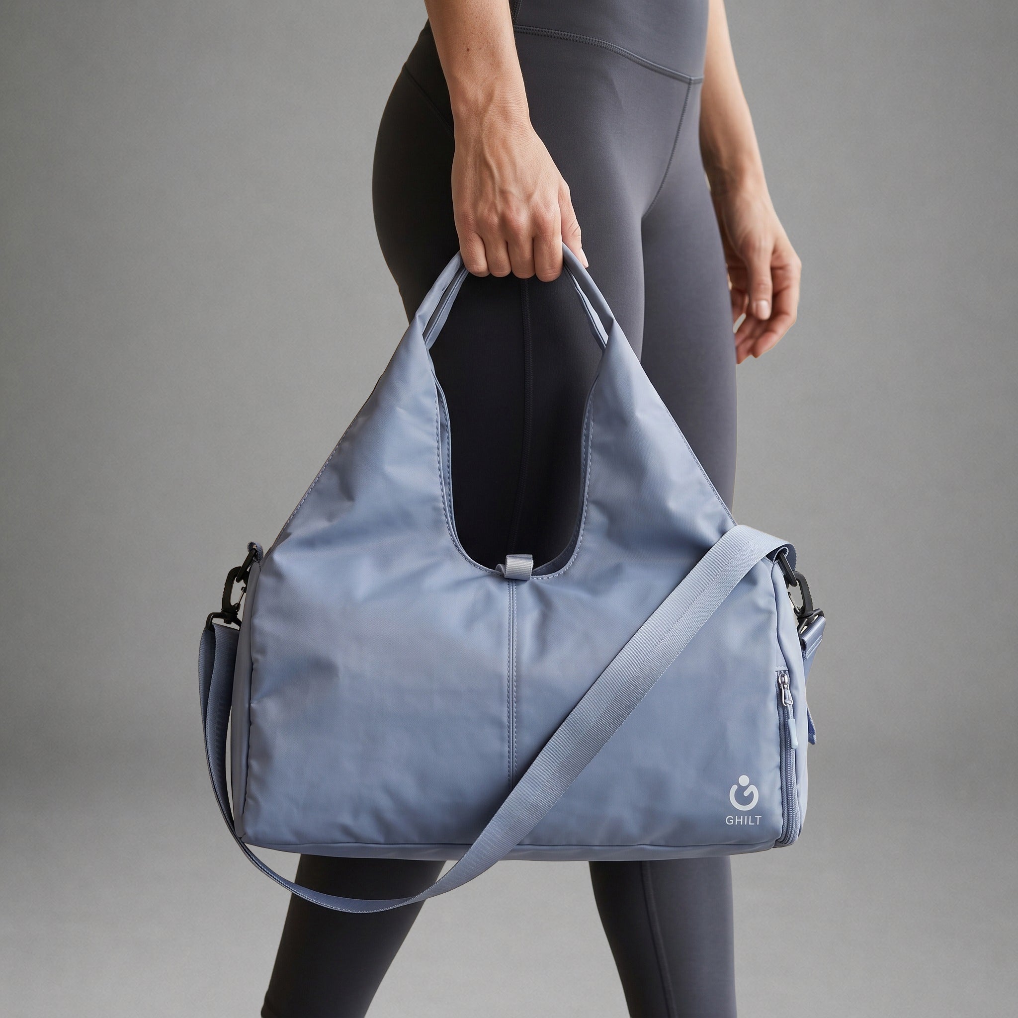 Blue_Duffle_Bag_person.jpg